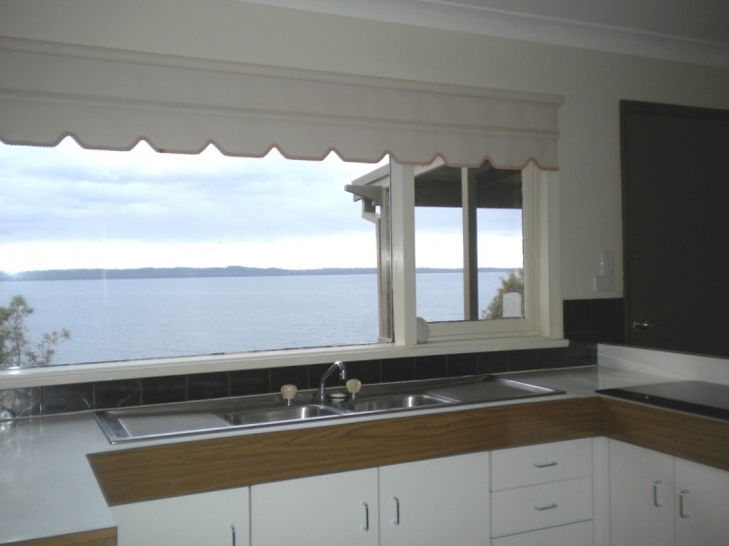 11 Arlunya Avenue, Gorokan NSW 2263