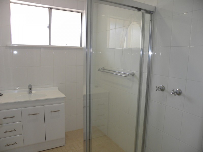 33 North Road, Wyong NSW 2259