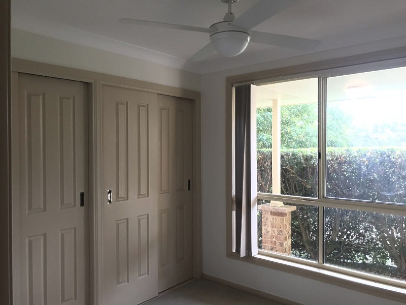 4/4 Gavenlock Road, Tuggerah NSW 2259