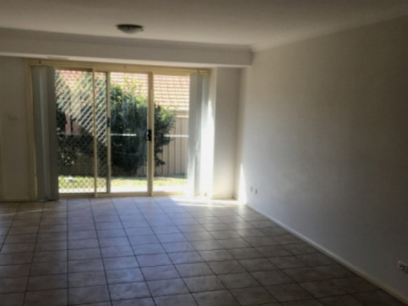 10/14a Woodward Avenue, Wyong NSW 2259