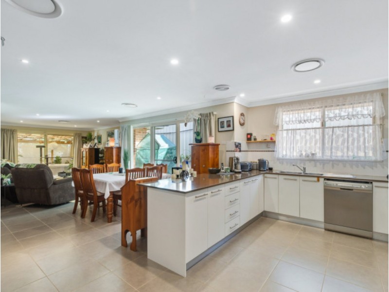 129 Orchid Way, Wadalba NSW 2259