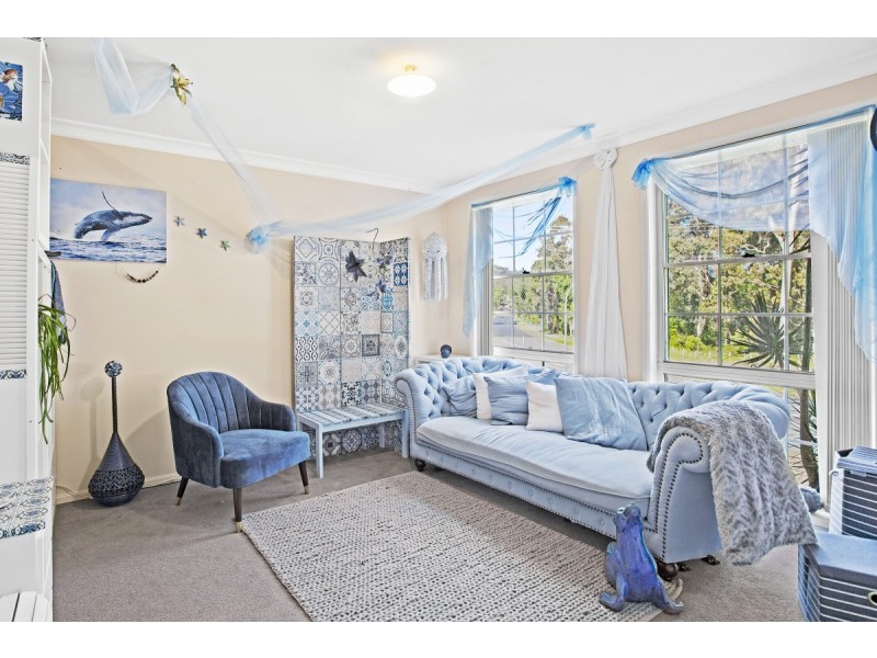 3 De L’Isle Drive, Watanobbi NSW 2259