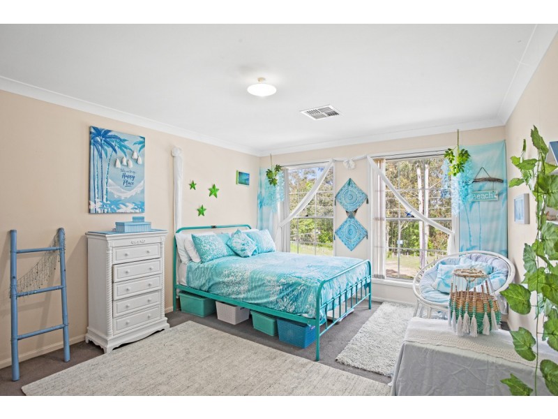 3 De L’Isle Drive, Watanobbi NSW 2259