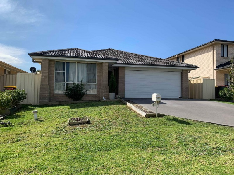 5 Kelat Avenue, Wadalba NSW 2259