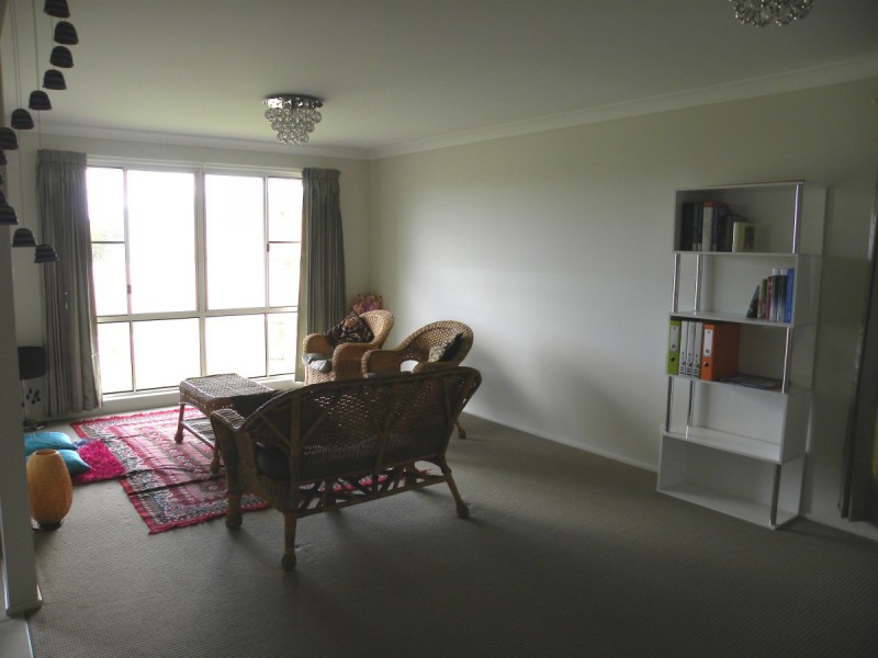 5 Kelat Avenue, Wadalba NSW 2259