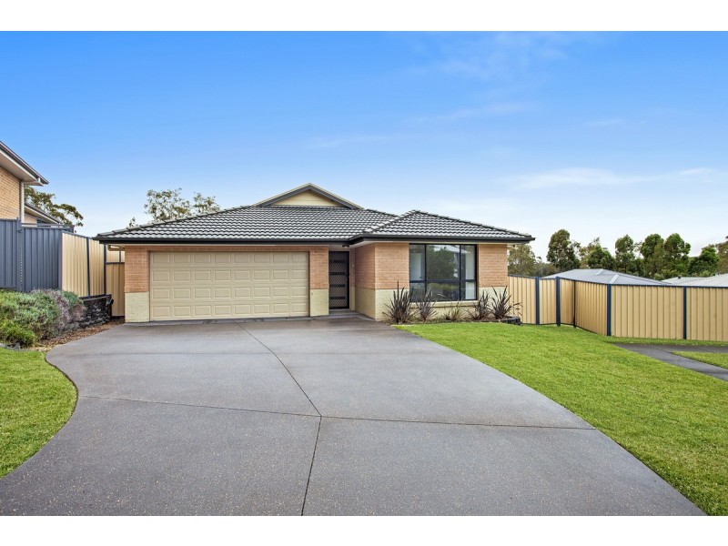 5 Seacres Close, Wadalba NSW 2259