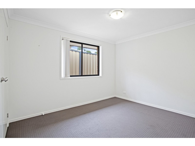 5 Seacres Close, Wadalba NSW 2259