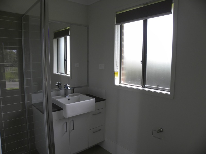 13 Barn Owl Avenue, Wadalba NSW 2259