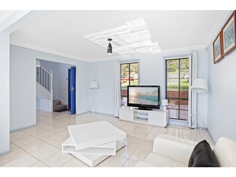 25 The Grove, Watanobbi NSW 2259