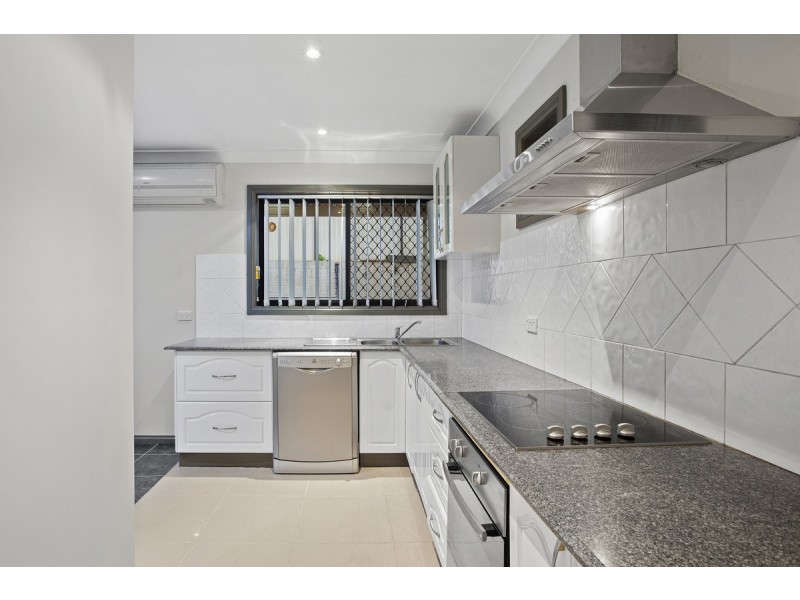 3/4 Heron Close, Watanobbi NSW 2259