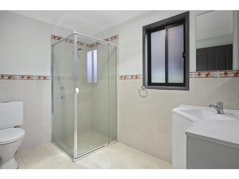 3/4 Heron Close, Watanobbi NSW 2259