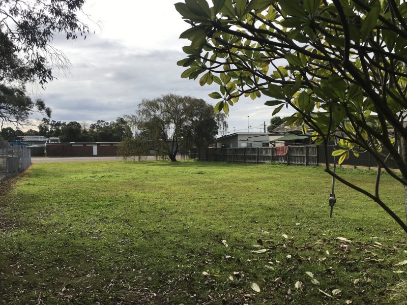 18 Warner Avenue, Wyong NSW 2259