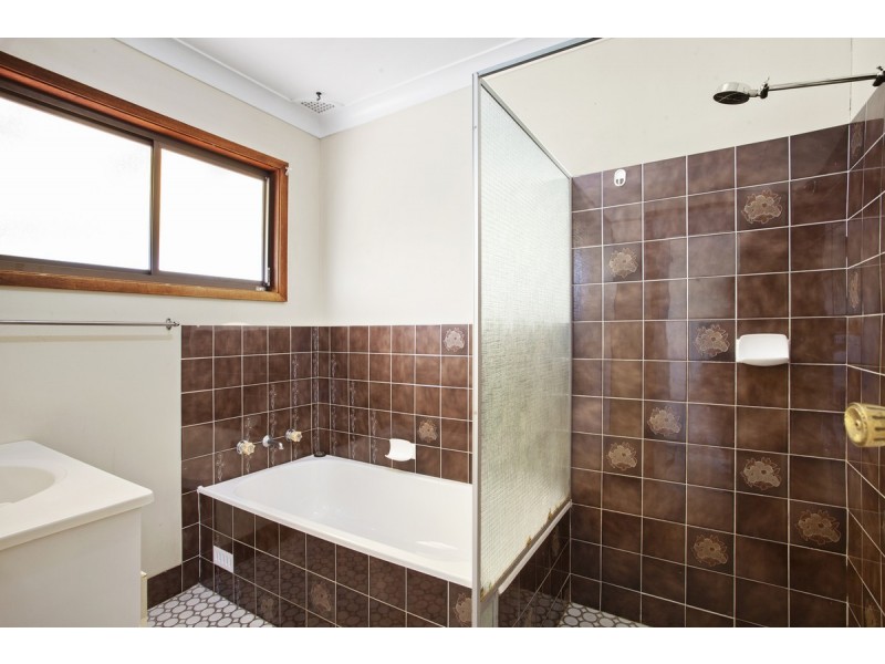 9 Bayview Avenue, Rocky Point NSW 2259