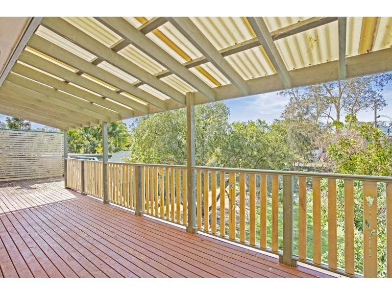 9 Bayview Avenue, Rocky Point NSW 2259