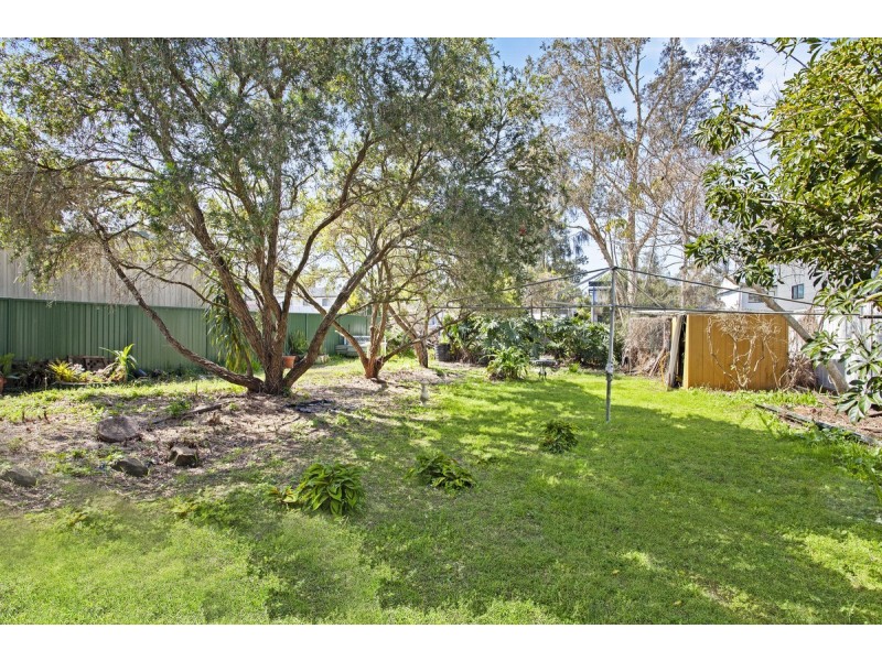 9 Bayview Avenue, Rocky Point NSW 2259