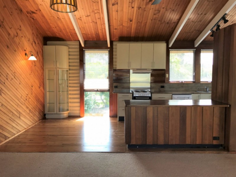 252 Tuggerawong Road, Tuggerawong NSW 2259