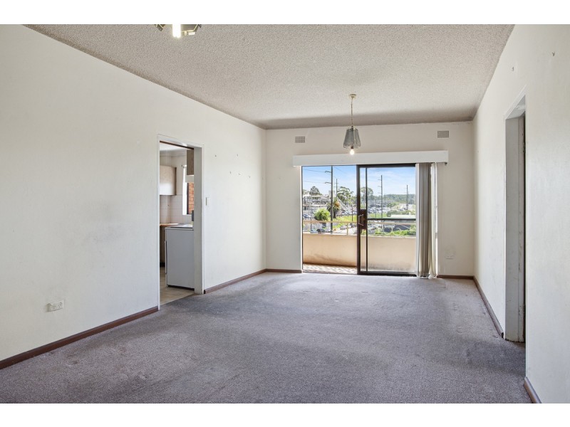 1/1-3 Warner Avenue, Wyong NSW 2259