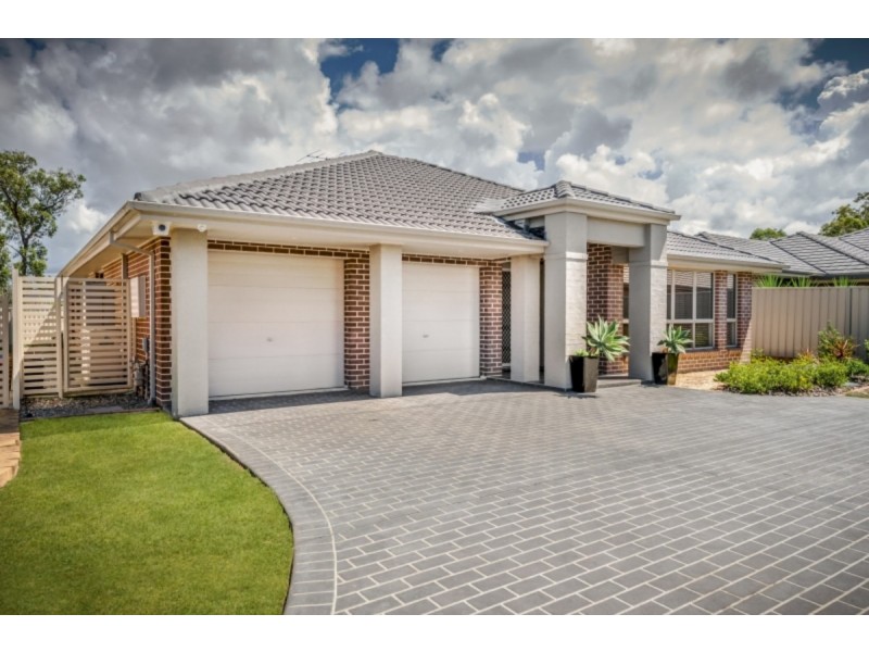 11 Capri Close, Woongarrah NSW 2259