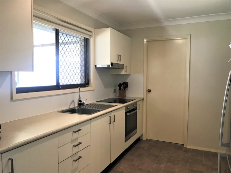 8a Somers Drive, Wyong NSW 2259