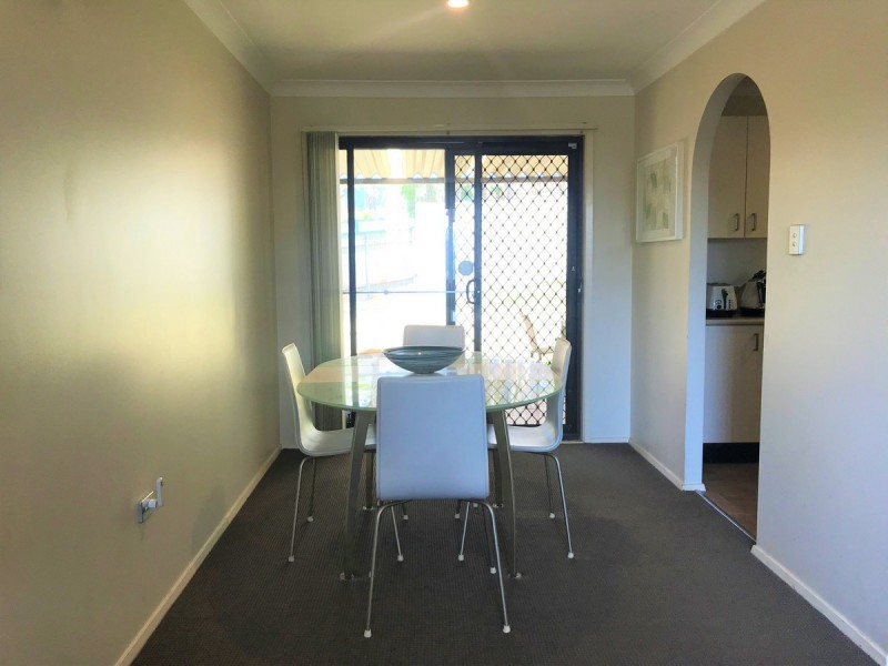 8a Somers Drive, Wyong NSW 2259