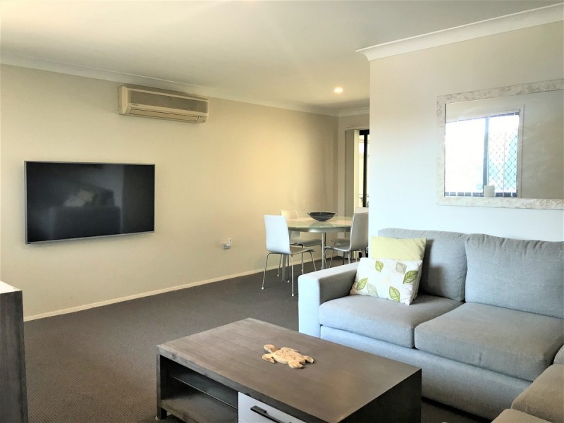 8a Somers Drive, Wyong NSW 2259