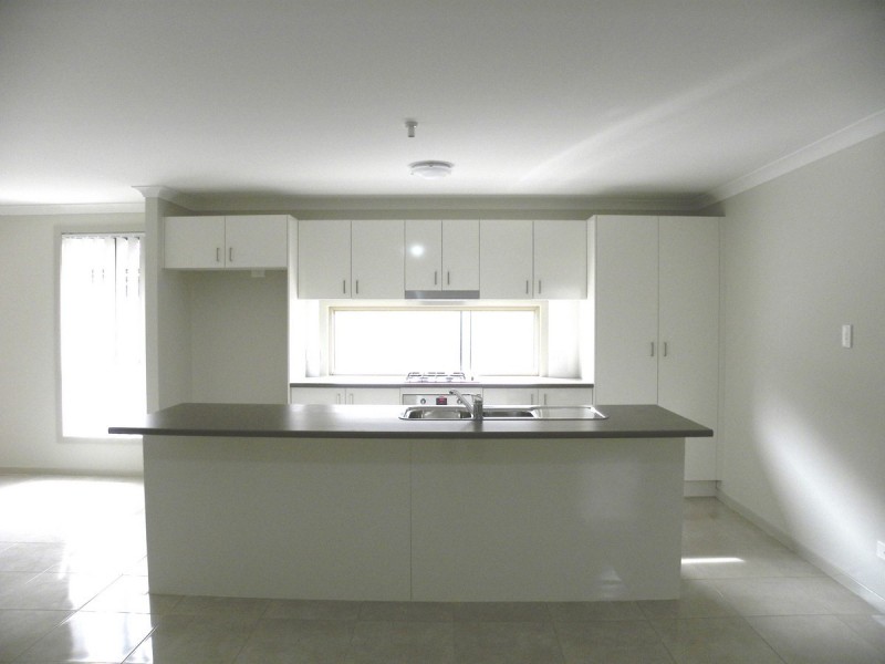 3 Creswell Street, Wadalba NSW 2259