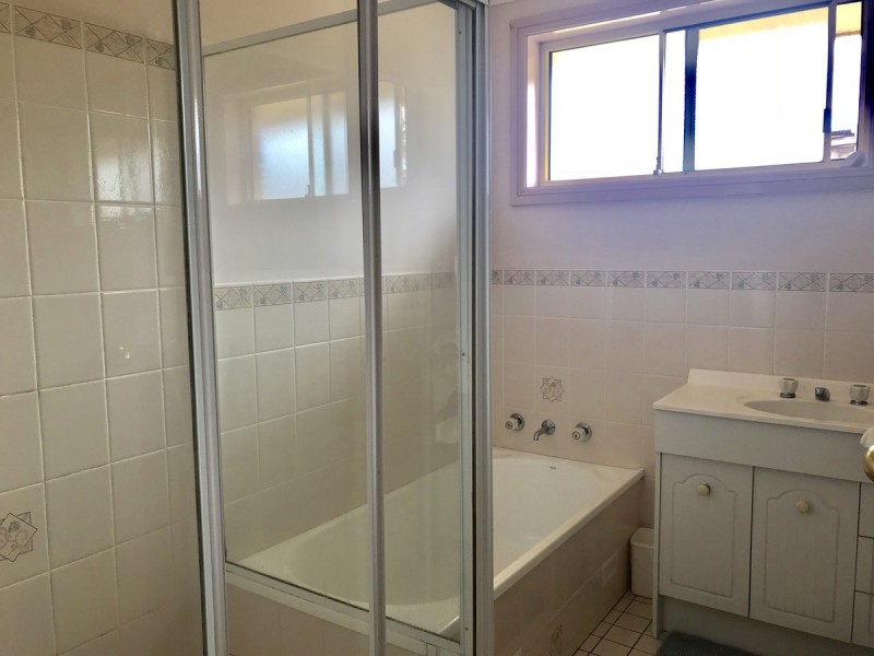 1/4a Leppington Street, Wyong NSW 2259