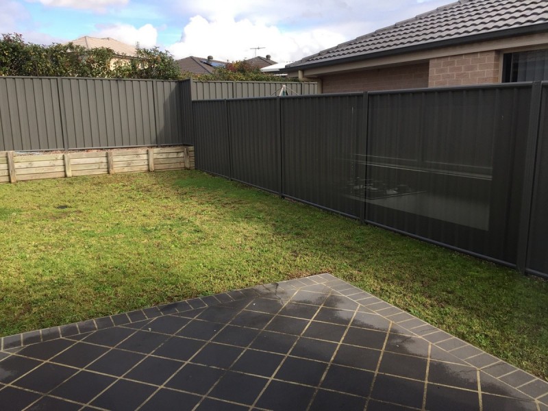 17 Connemara Street, Wadalba NSW 2259