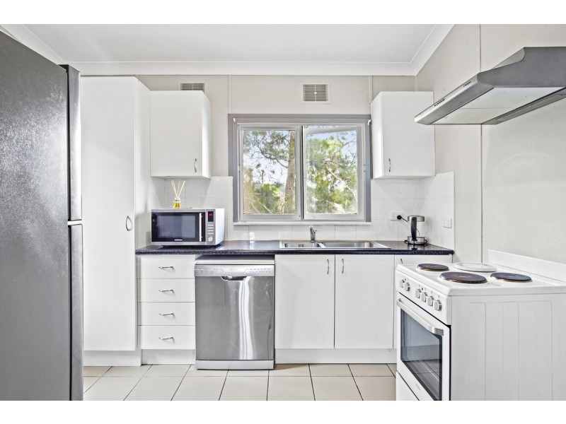 2 Wakehurst Drive, Wyong NSW 2259