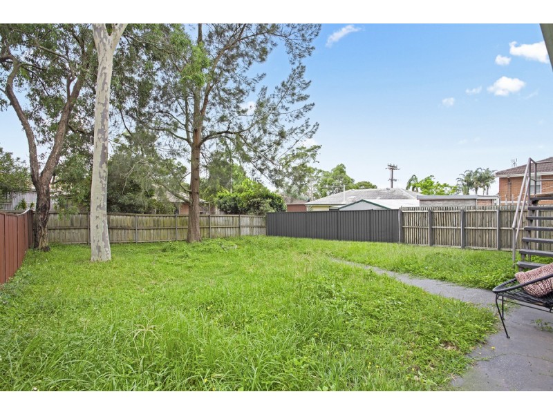 2 Wakehurst Drive, Wyong NSW 2259