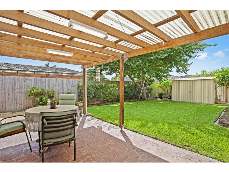 12 Mark Place, Mardi NSW 2259