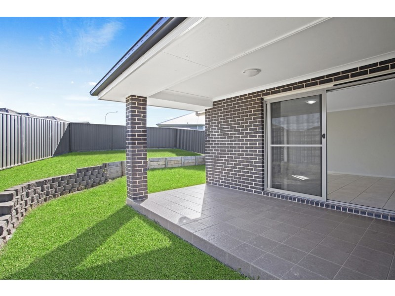 26 Rein Drive, Wadalba NSW 2259