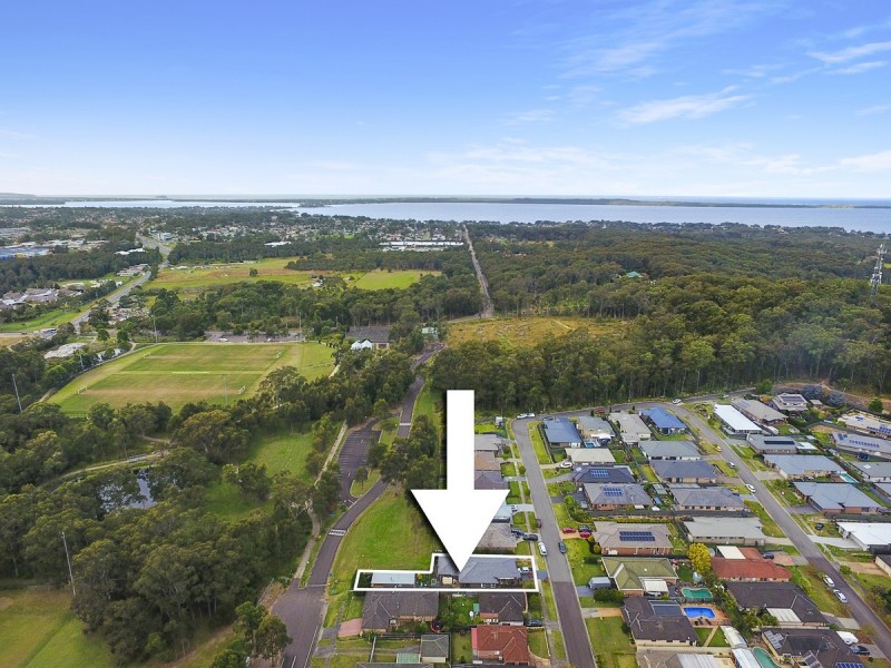 40 Raintree Terrace, Wadalba NSW 2259
