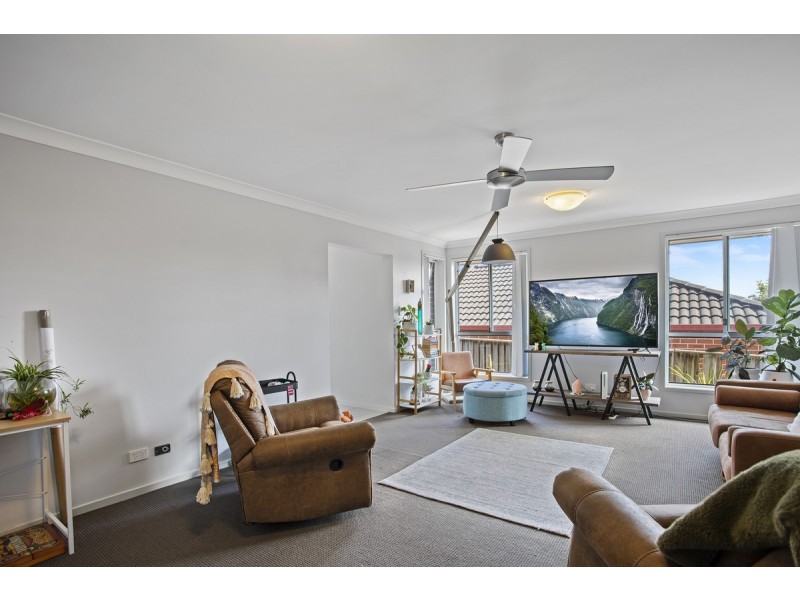 40 Raintree Terrace, Wadalba NSW 2259