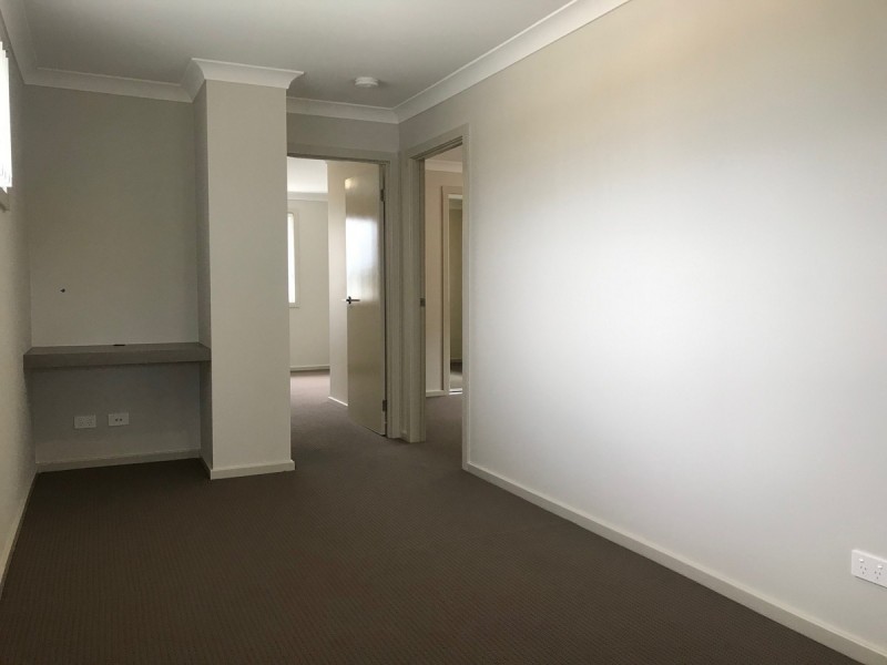 16 Coventry, Hamlyn Terrace NSW 2259