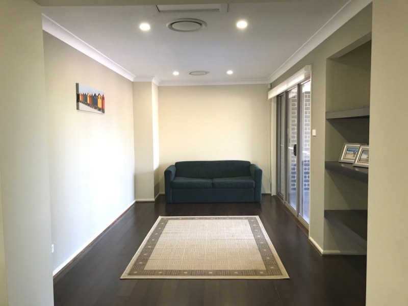 27 Parry Parade, Wyong NSW 2259