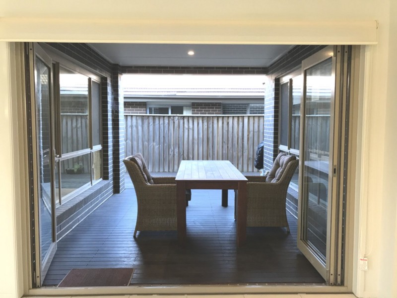 27 Parry Parade, Wyong NSW 2259