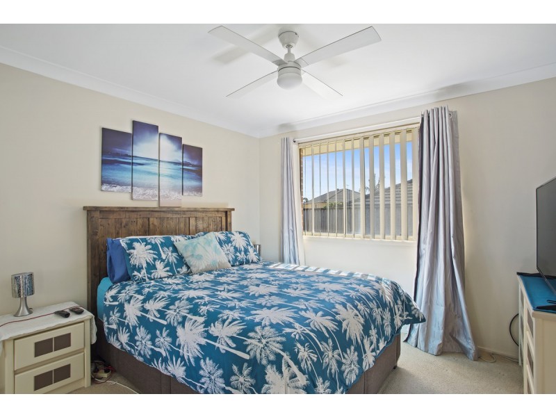 5 Kyliebar Crescent, Wadalba NSW 2259