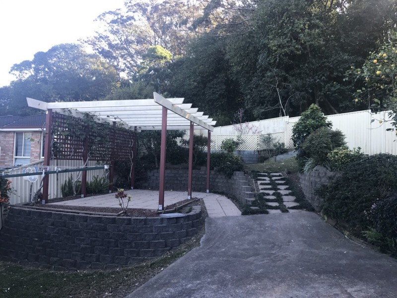 41 Robert Holl Drive, Ourimbah NSW 2258