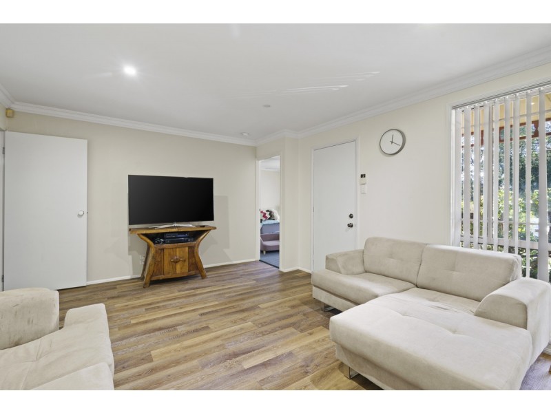 9 De Lisle Drive, Watanobbi NSW 2259