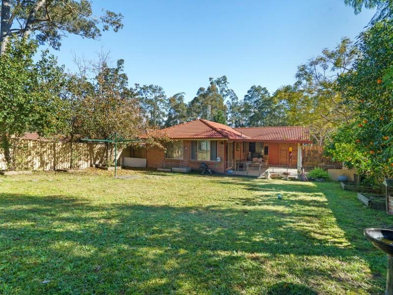 9 De Lisle Drive, Watanobbi NSW 2259