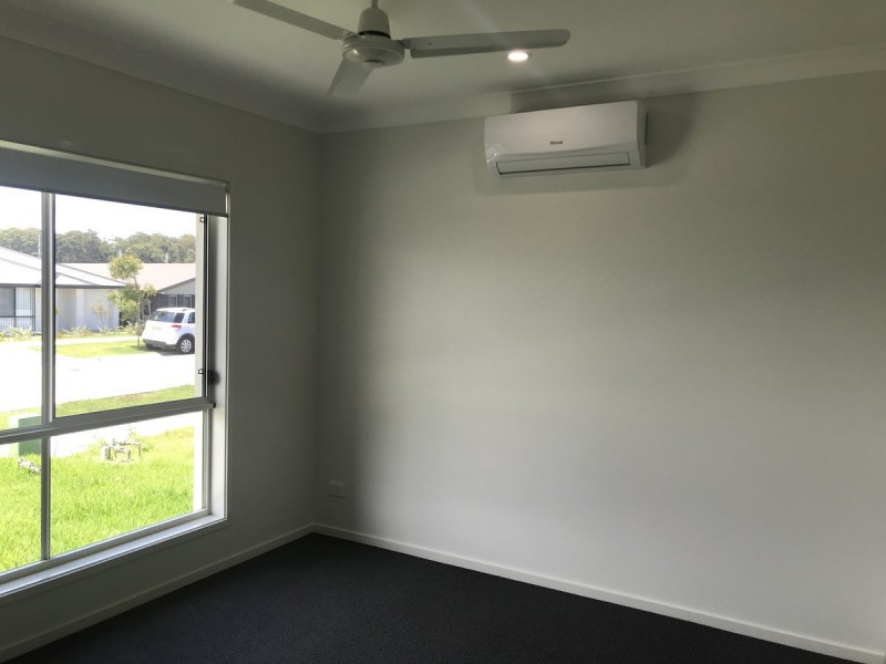 2/47 Voyager Street, Wadalba NSW 2259