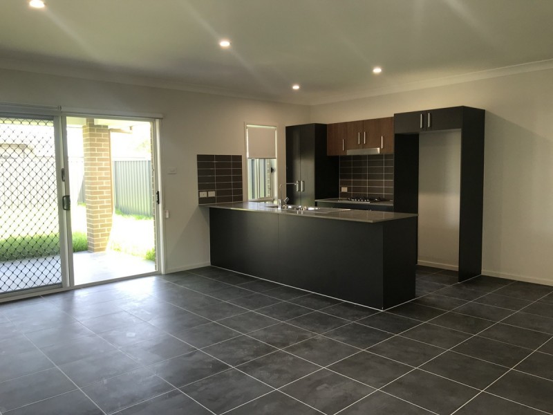 2/47 Voyager Street, Wadalba NSW 2259