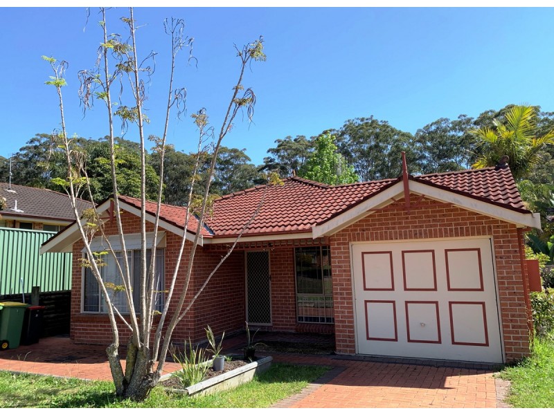 2 Windsong Place, Tuggerah NSW 2259