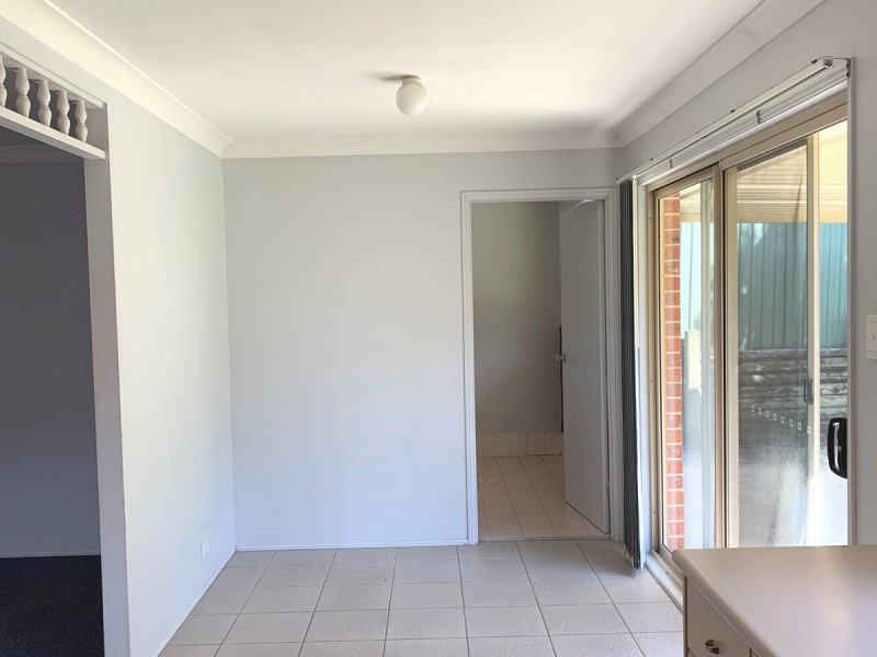 2 Windsong Place, Tuggerah NSW 2259