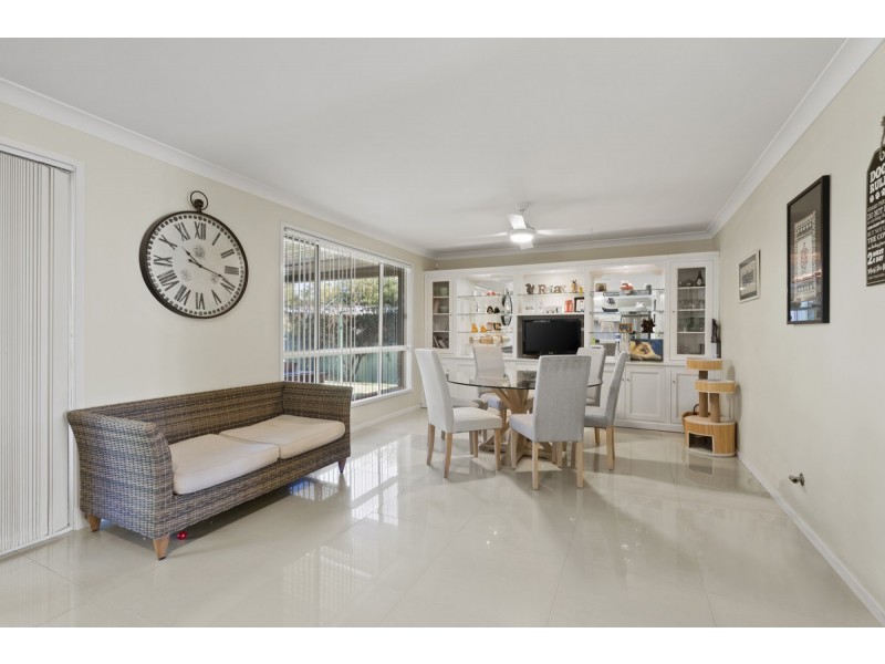 4 Lexington Avenue, Wadalba NSW 2259