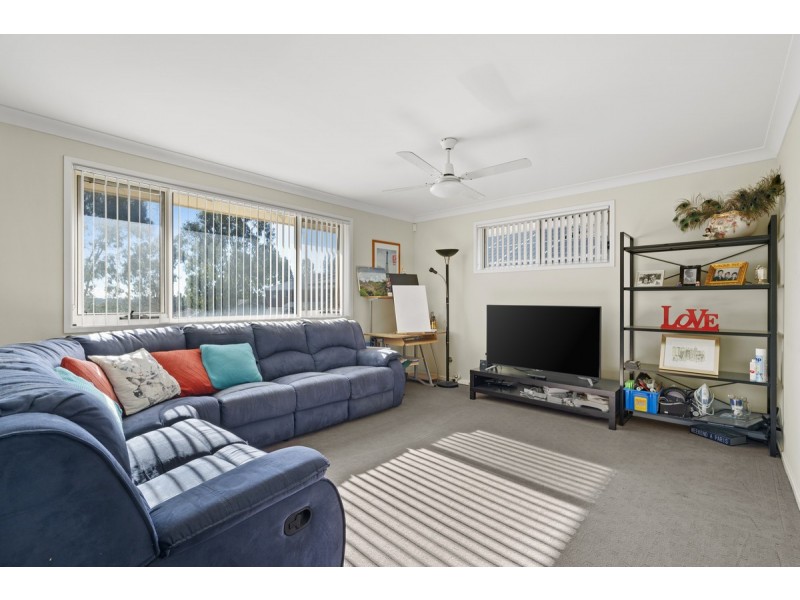 4 Lexington Avenue, Wadalba NSW 2259