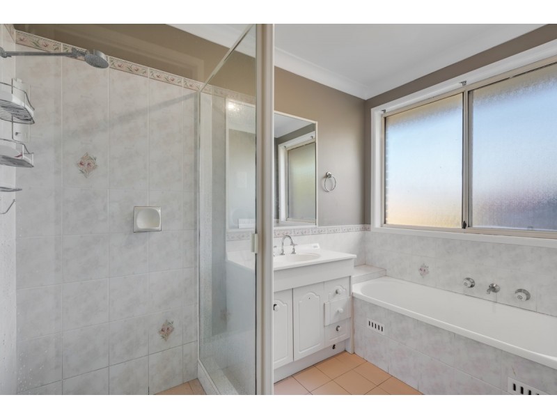 34 Ebony Drive, Hamlyn Terrace NSW 2259