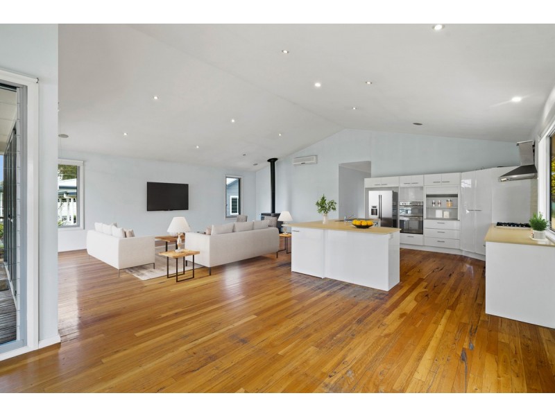 60 South Tacoma Road., Tacoma South NSW 2259