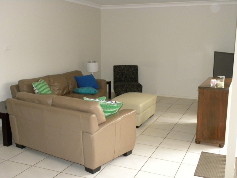 17 Connemara Street, Wadalba NSW 2259